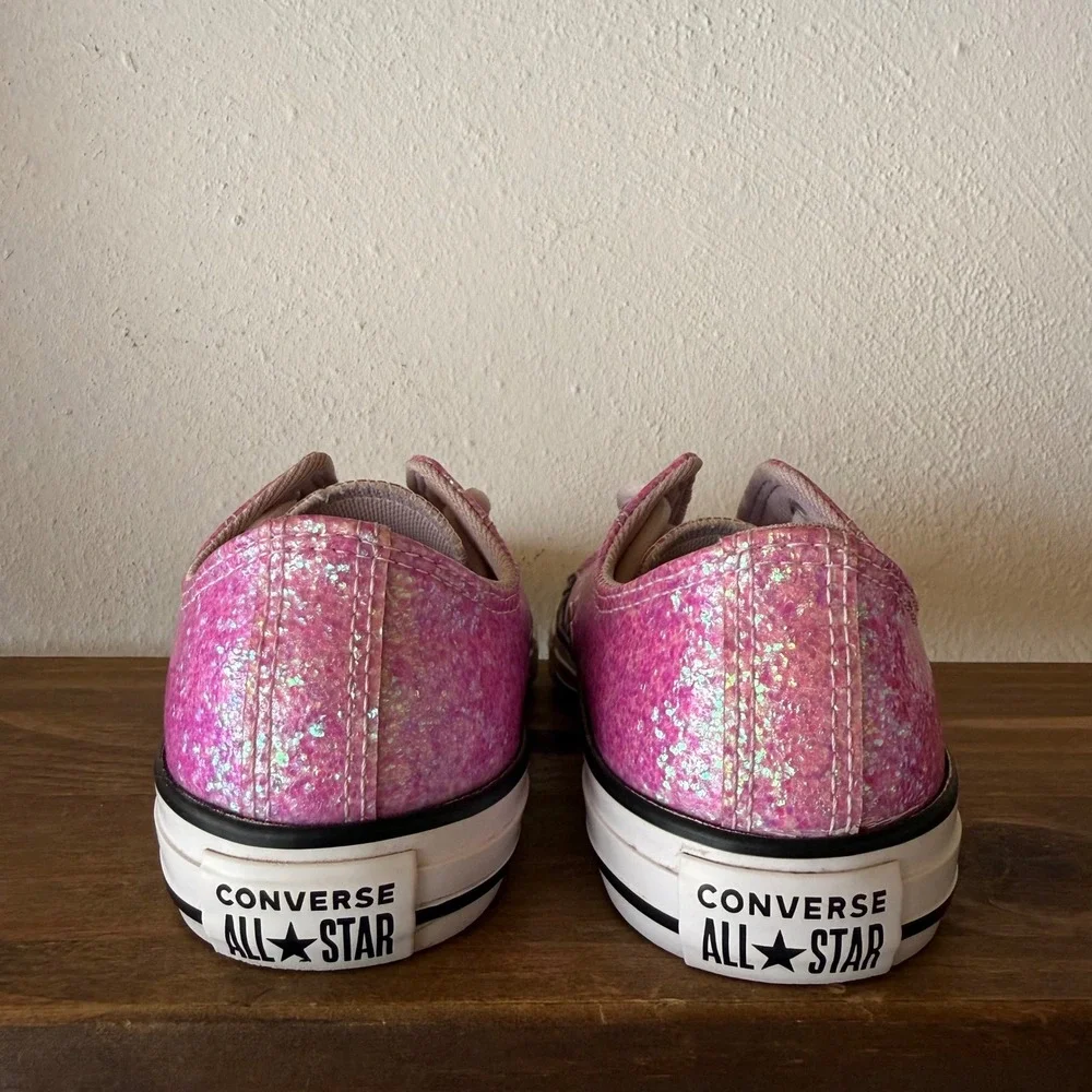 Converse Sneakers Junior Size 3.5 Chuck Taylor All Star Ox Pink Glitter 665978C